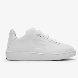 BURBERRY WHITE BOX SNEAKER NIB SIZE 37 7 WOMENS